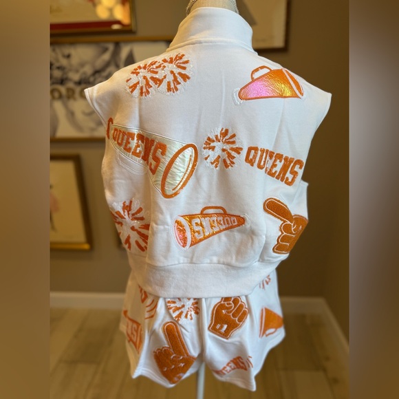 New! Rare! QUEEN OF SPARKLES Orange and White Cheers Queen Set - Picture 8 of 13